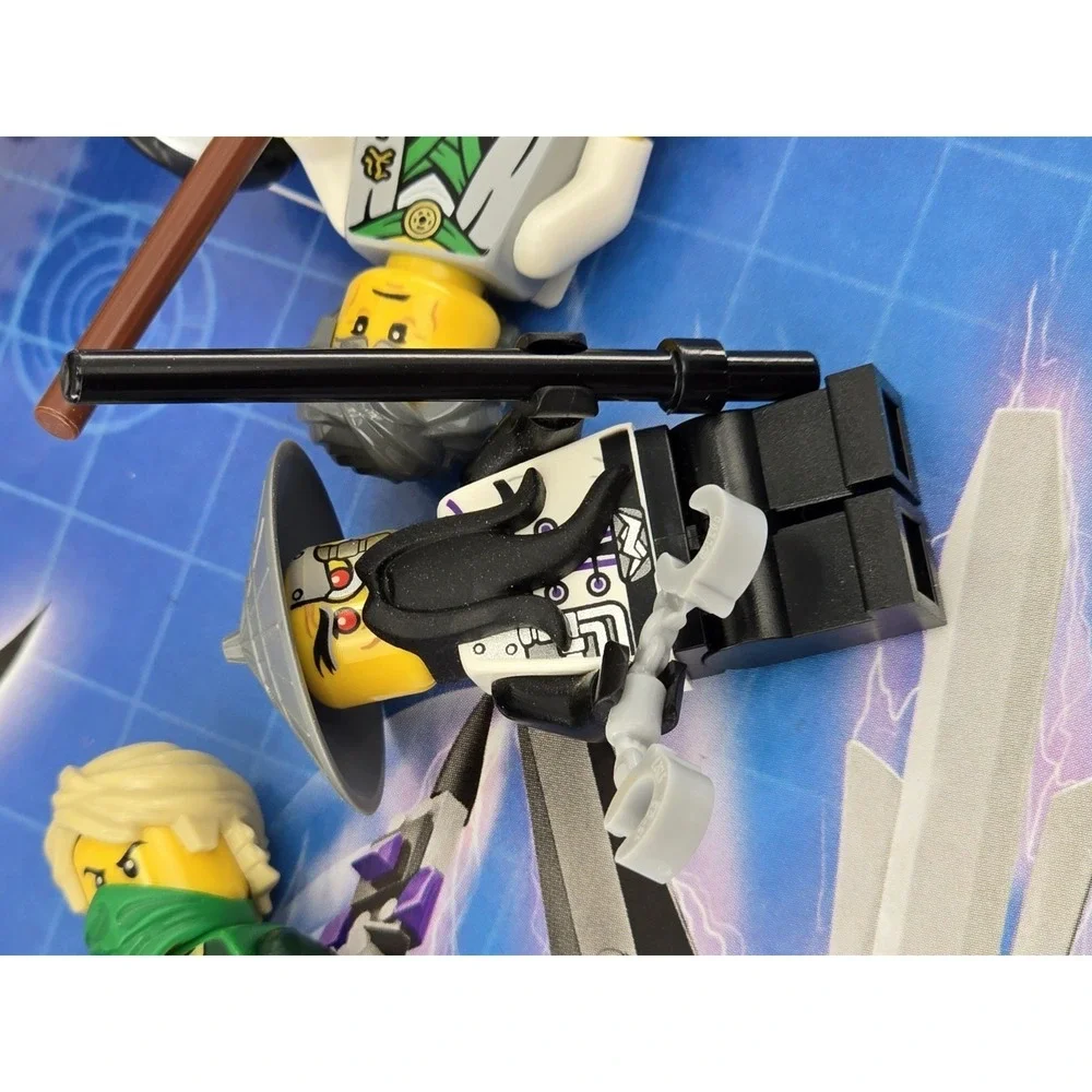 LEGO NINJAGO: Nindroid Mech Dragon‎ (70725) - 100% Complete W/box & Manuals